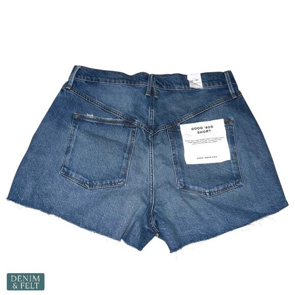 Good American Good 90s High Rise Distressed Denim Cutoff Shorts Size 10/30 - Picture 5 of 12
